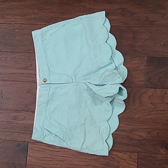 Lilly Pulitzer Mint Green Scalloped Hem The Buttercup Short size 14 - Picture 2 of 12